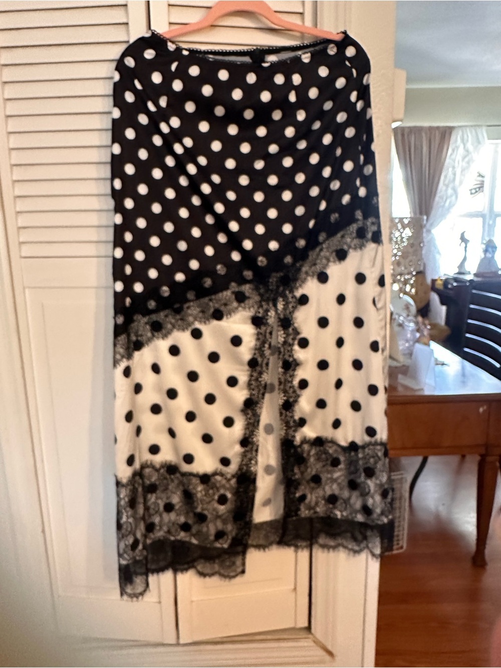 SHEIN Black and White Polka Dot Pencil Skirt with Lace Trim